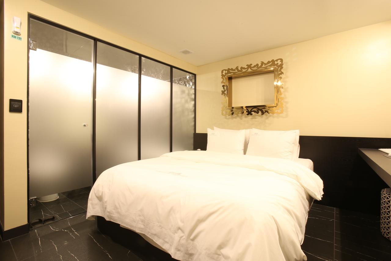 Guri Cello Hotel Ngoại thất bức ảnh