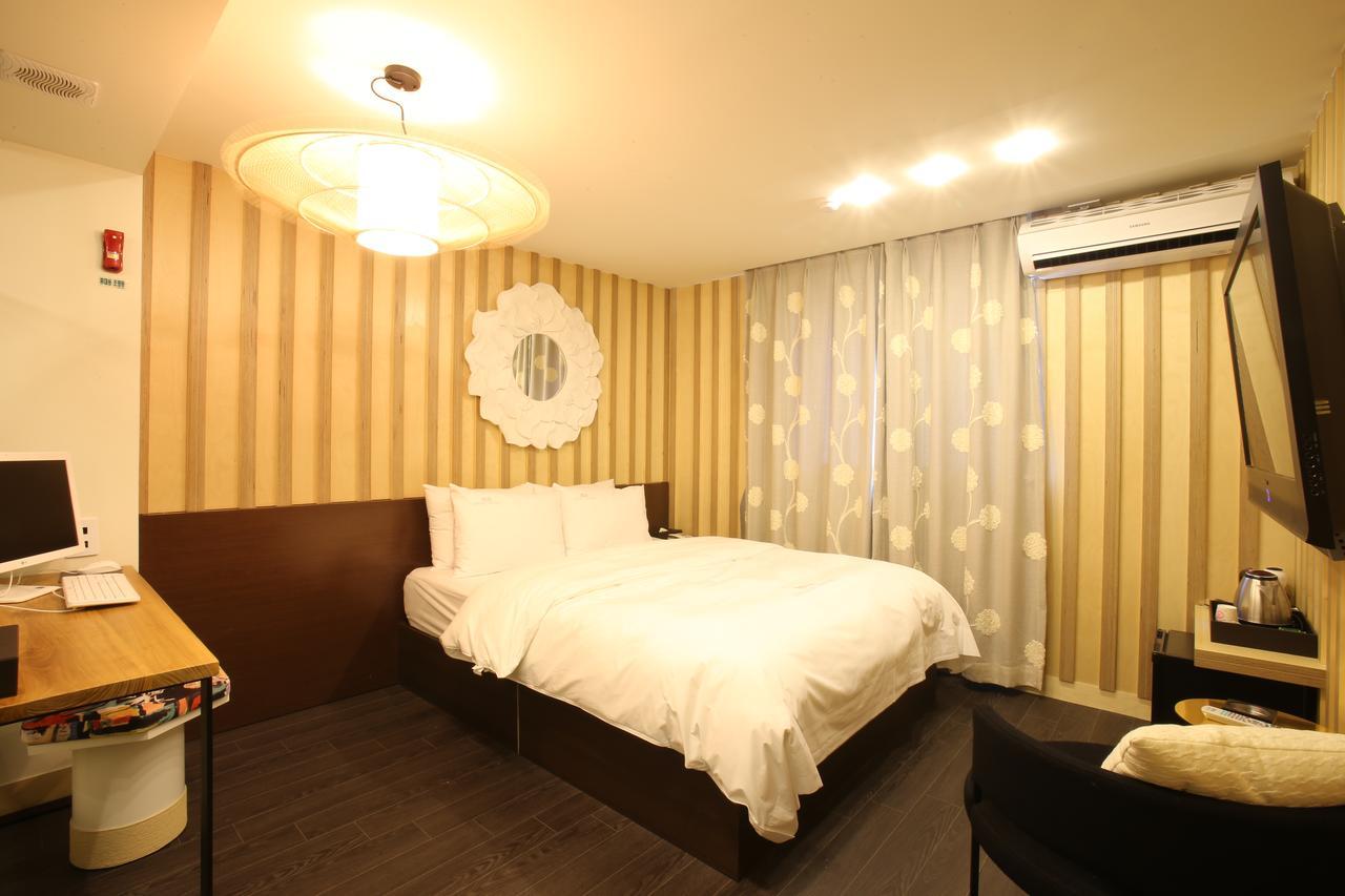 Guri Cello Hotel Ngoại thất bức ảnh